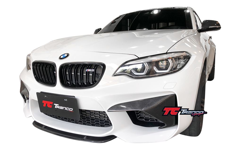 B287015 <BR> F87 M2 S 前保氣壩飾條 前保風刀  <BR>適用:M2保桿<BR>  材質:碳纖維