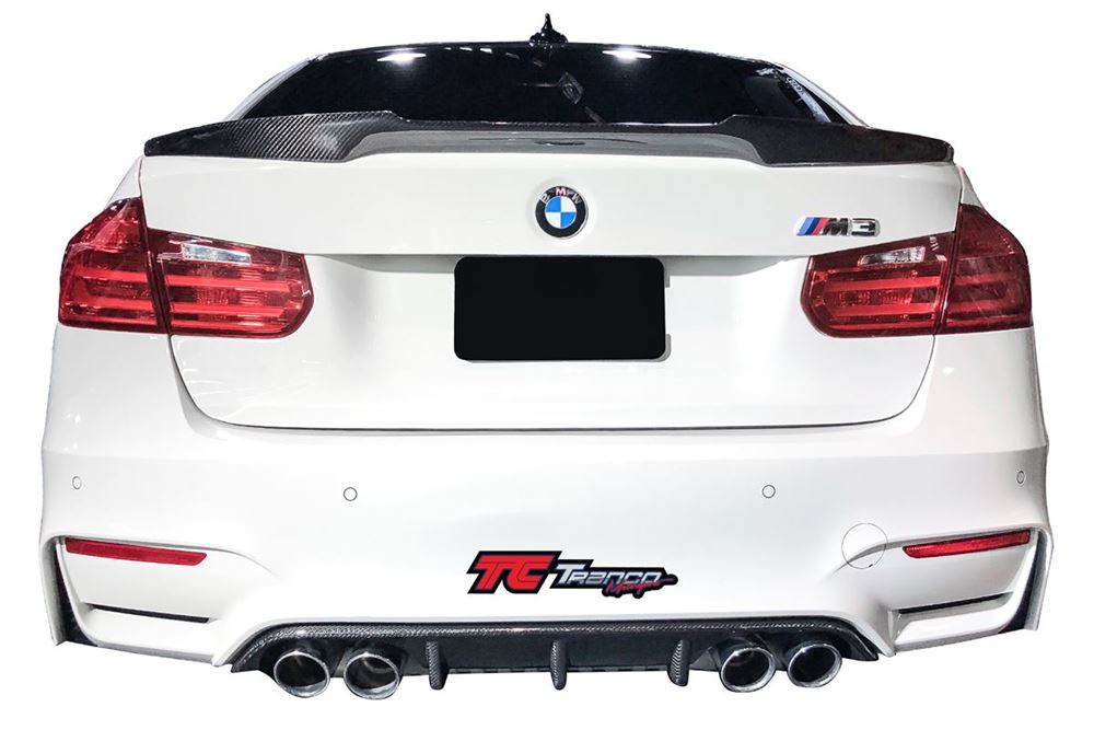 B34808216  <BR>F80/82/83 P 後下巴  <BR>適用:M3/M4保桿 <BR> 材質:全碳