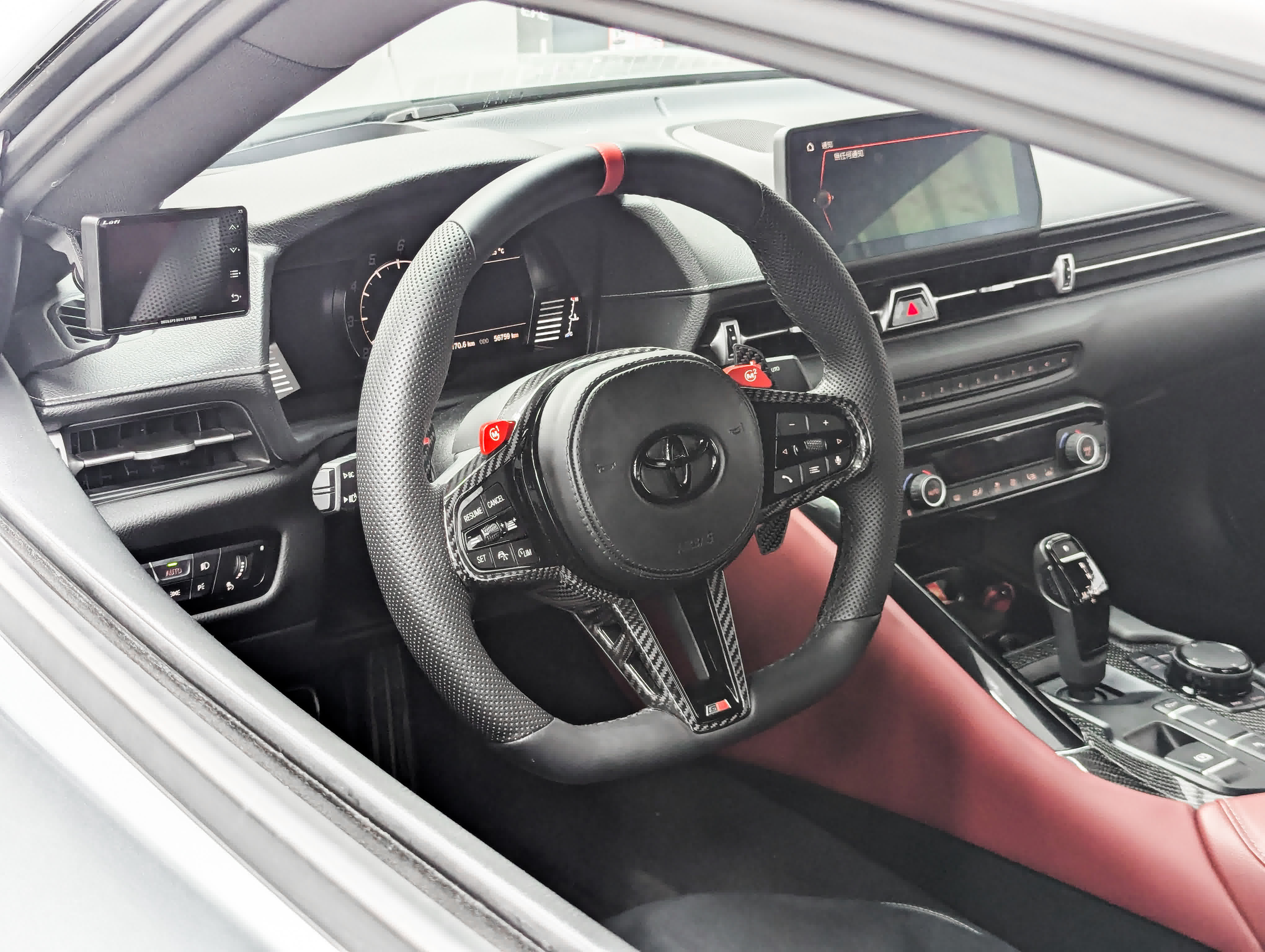 A90 SUPRA CS 方向盤