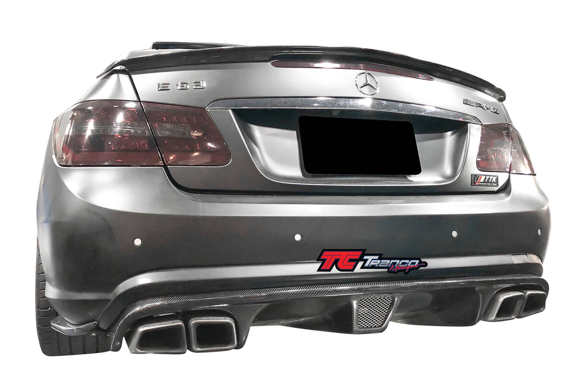 W207 改款前 P 後下巴 FOR AMG保桿