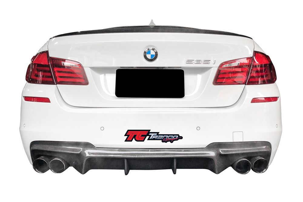 B51018<BR>F10/11 V 後下巴 (4出) FOR M 保桿<BR>適用:M Sport/ M tech保桿<BR>材質:碳纖維