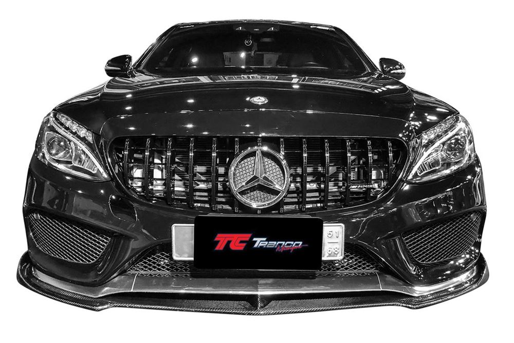 MC20502  <BR>W205 V 前下巴 AMG保桿 <BR> 適用:AMG保桿  <BR>材質:碳纖維