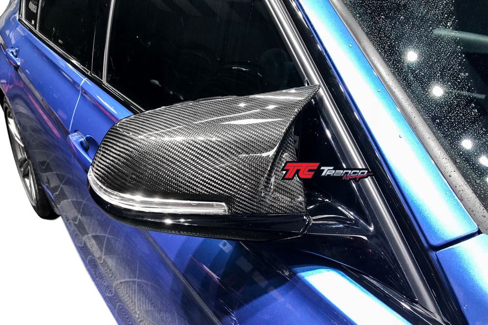 BU04<BR>F20 M4 後視鏡蓋 替換式 全碳<BR>適用:F20<BR>材質:全碳