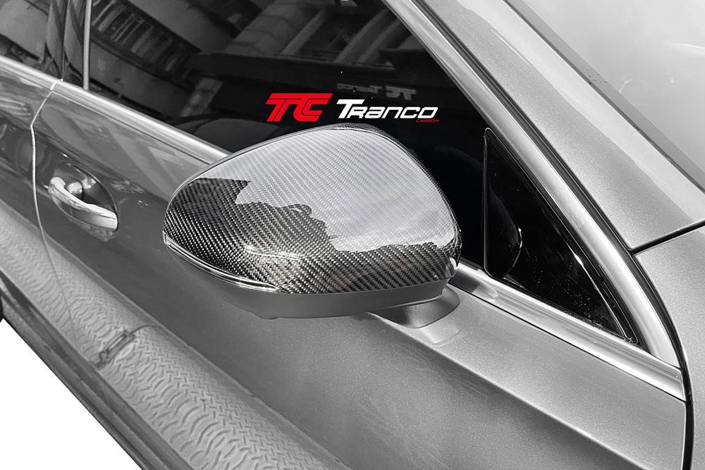 MA17715 <BR>  W177 原廠 全碳 後視鏡蓋 替換式 <BR>  適用:W177  <BR> 材質:全碳