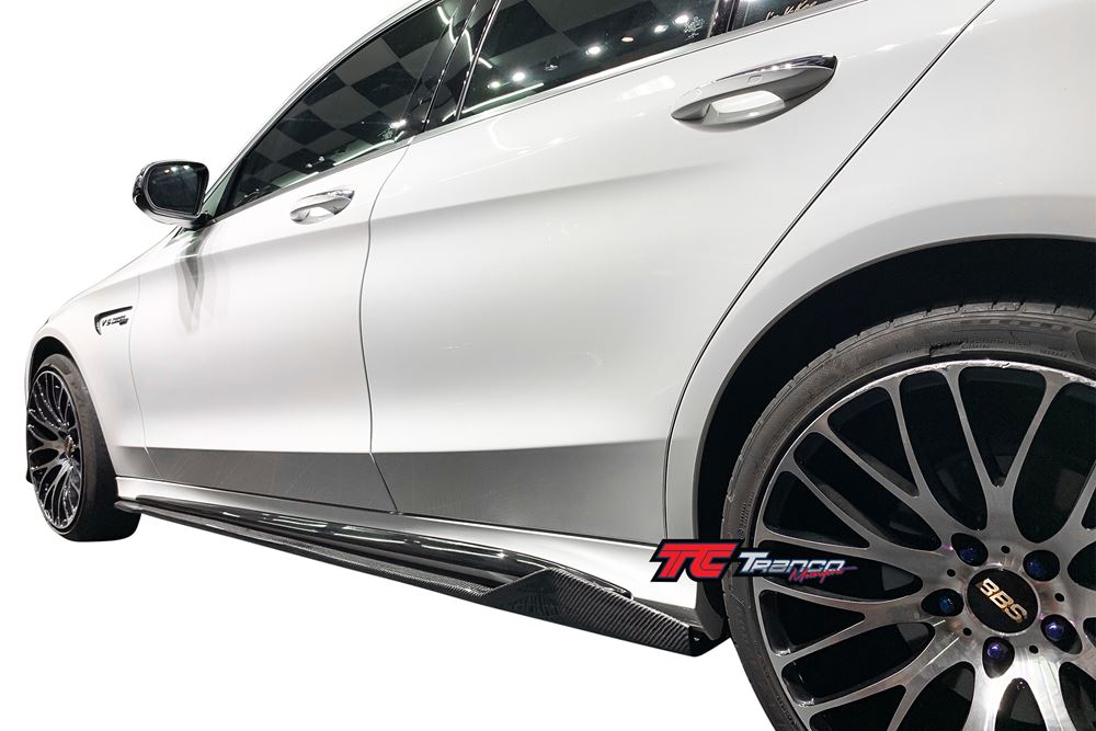 MC20528 <BR> W205 R 側裙定風翼 AMG/C63保桿  <BR>適用:AMG/C63保桿  <BR>材質:碳纖維