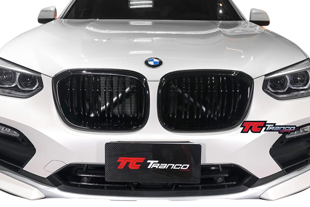 BX3X4010209 <BR> G01/02 雙槓 亮黑 水箱罩<BR>  適用:G01 G02 X3 X4 <BR> 材質:ABS