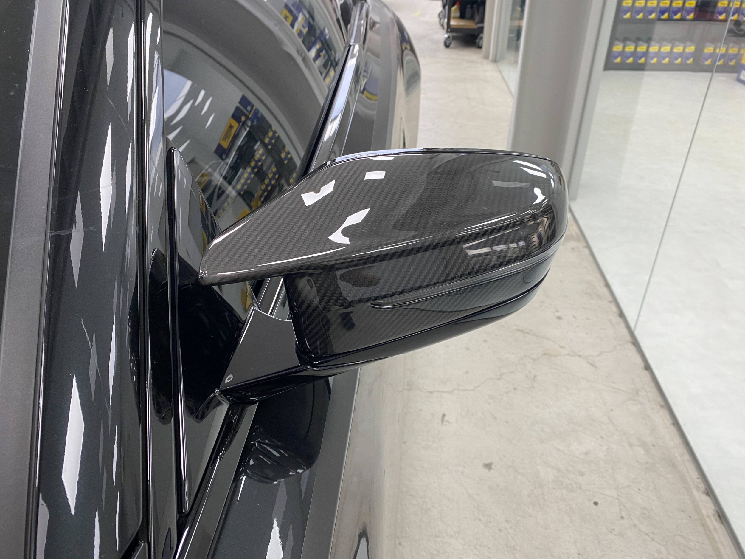 G22 G26 i4 牛角 碳纖維 後視鏡蓋 4件組