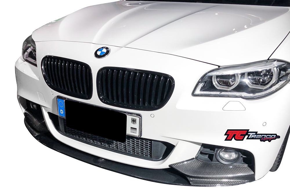 B51013<BR>F10/11 M5 後下巴 (4出) FOR M5/M保桿<BR>適用:M Sport/ M tech保桿<BR>材質:碳纖維