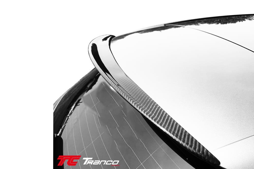 MA17705 <BR>  W177 A 尾翼 <BR>  適用:W177  <BR> 材質:碳纖維