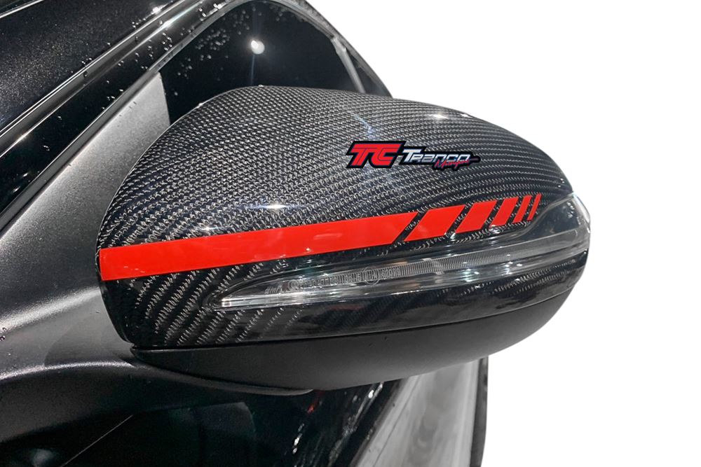 MU05  <BR> W213 後視鏡蓋 替換式 E 紅邊 <BR>  適用:W213 <BR>  材質:ABS+碳纖維