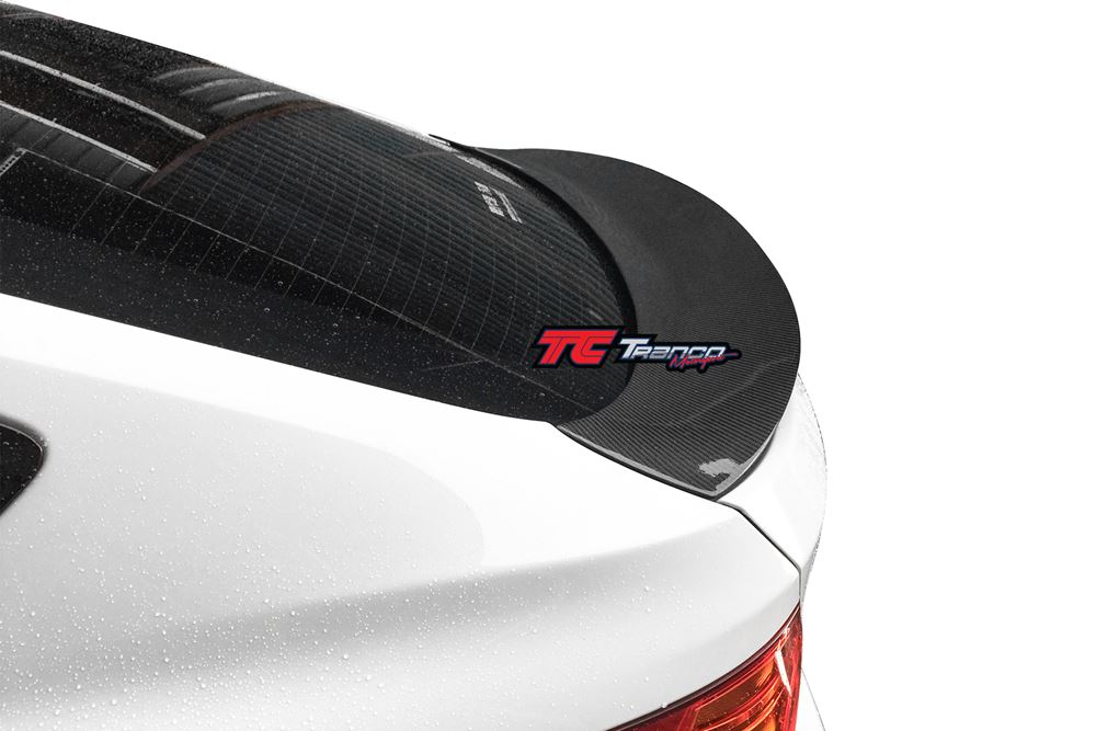 B33407 <br>  F34 3GT 尾翼  <br> 適用:F34 3GT <br>  材質:碳纖維