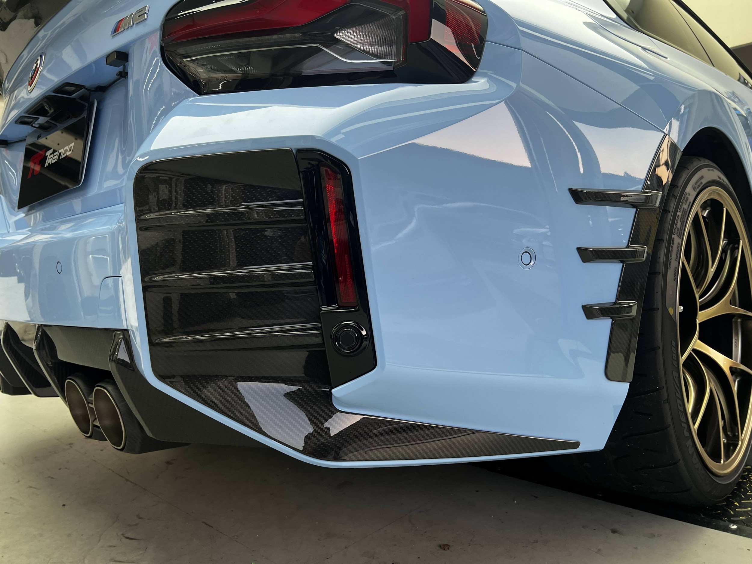 G87 M2 碳纖維 後保飾條