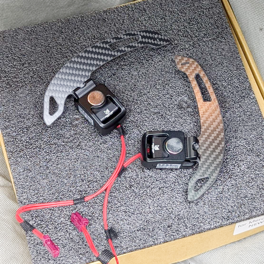 磁吸式碳纖維撥片