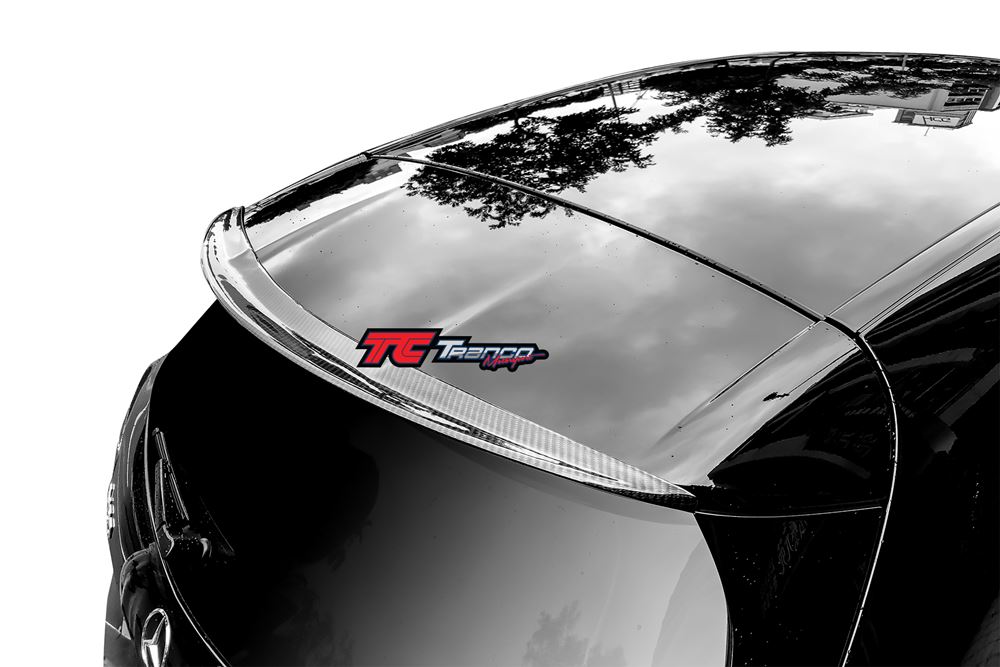 MA17611  <br>W176 A 尾翼  <br>適用:W176<br>  材質:碳纖維