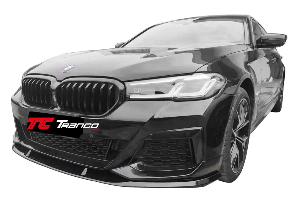 B53015 <BR>  G30/G31 小改款 P 前下巴 FOR M 保桿 <BR>  適用:M SPORT/ M TECH保桿   <BR>材質:碳纖維