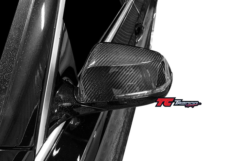 B51049<BR>F06 F12 F13 LCI 小改款 後視鏡蓋 替換式<BR>適用:F06 F12 F13 <BR>材質:ABS+碳纖維