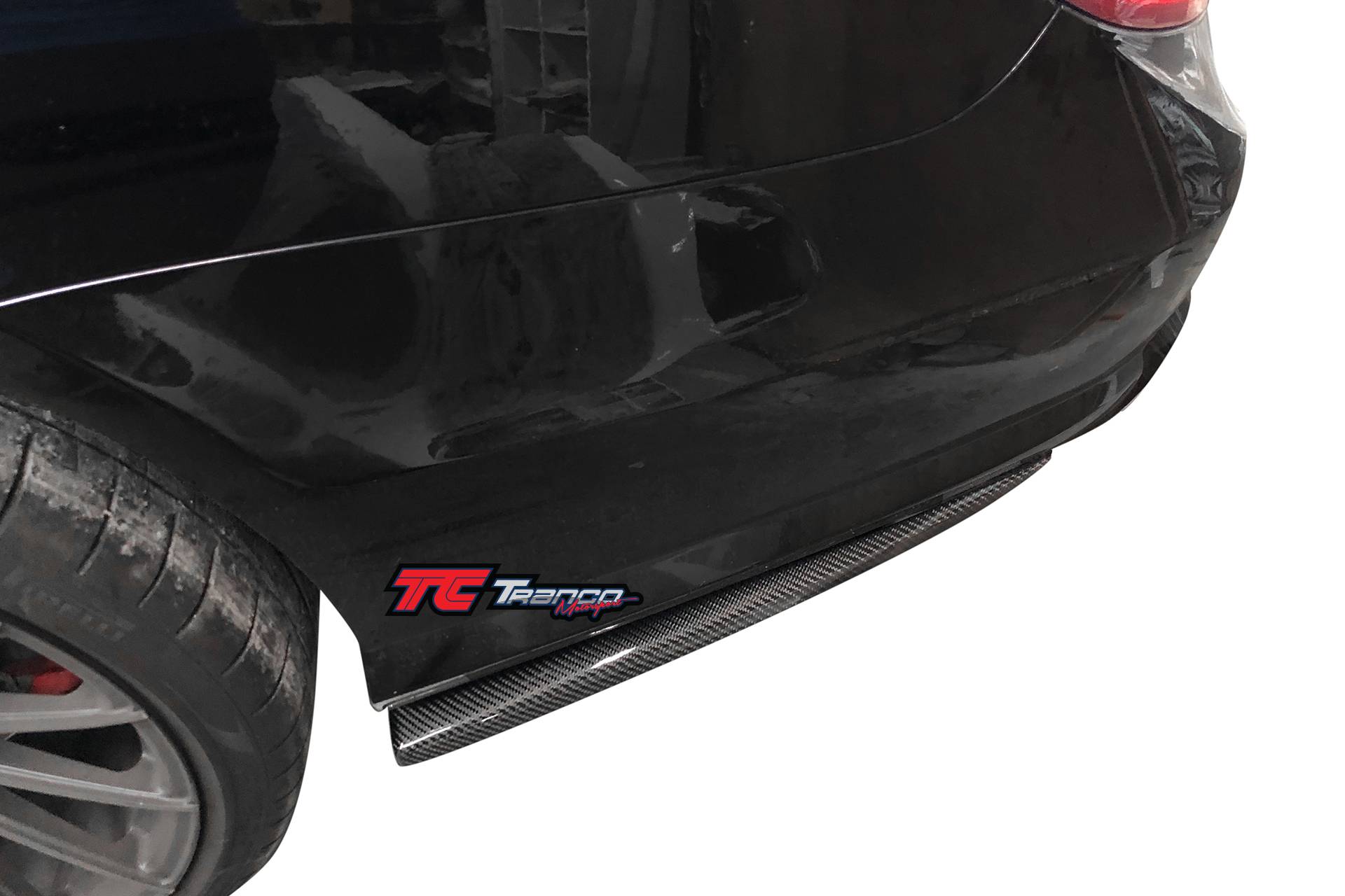 W218 後保定風翼 AMG或CLS63保