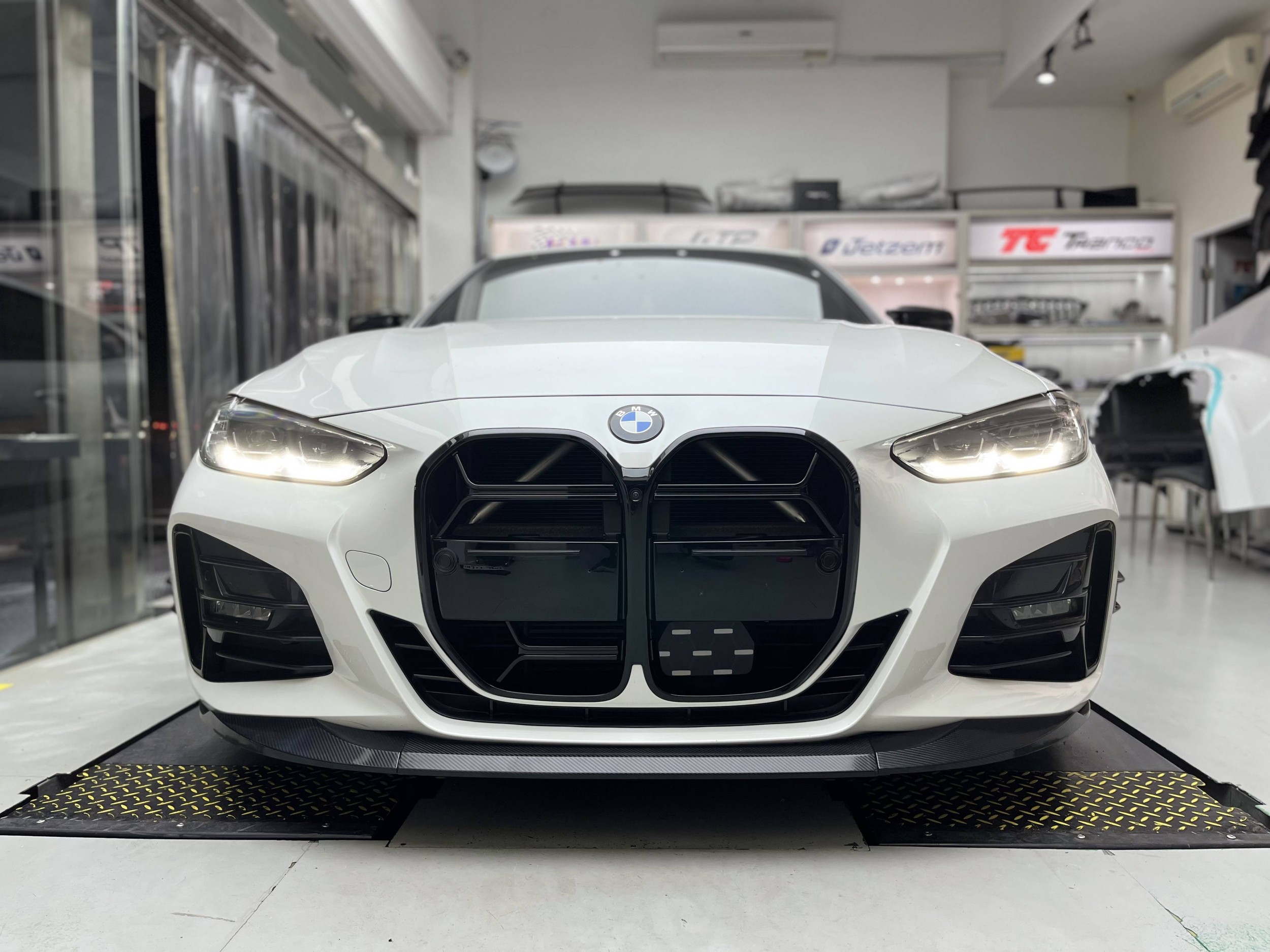 G26 CSL 亮黑 水箱罩