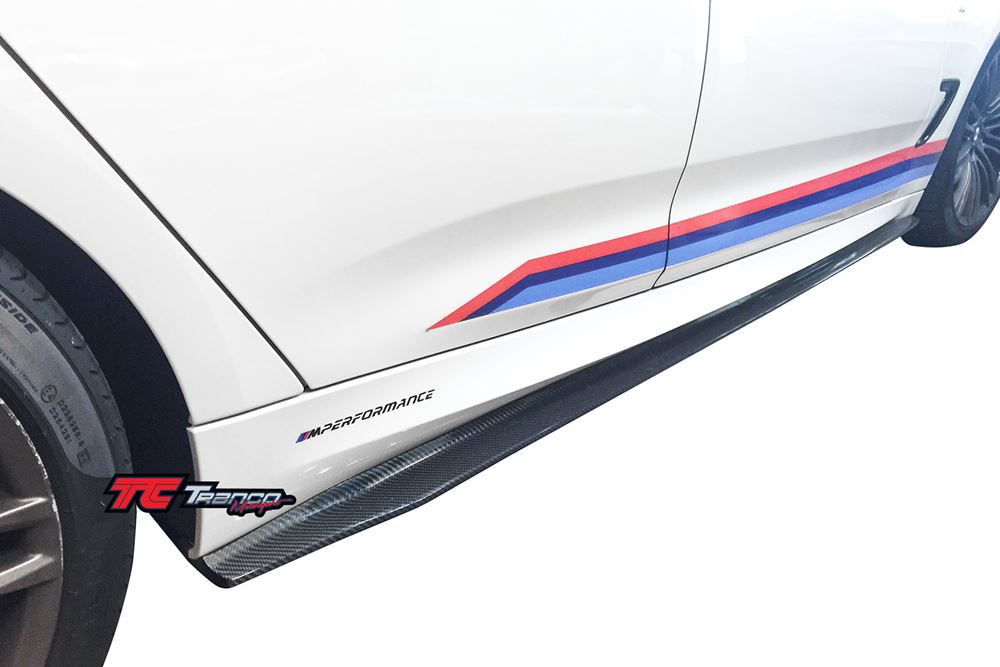 B33404 <br>  F34 3GT DTM 側裙定風翼 FOR M 保桿  <br> 適用:M SPORT/ M TECH保桿  <br> 材質:碳纖維