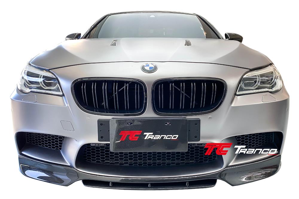 B51012<BR>F10 M5 V 前下巴<BR>適用:M5保桿<BR>材質:碳纖維