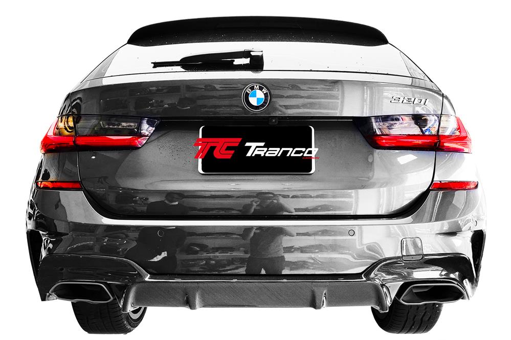 B32019 <BR> G20/G21 D 後下巴 方管 FOR M 保桿 <BR> 適用:M SPORT/ M TECH保桿  <BR>材質:碳纖維