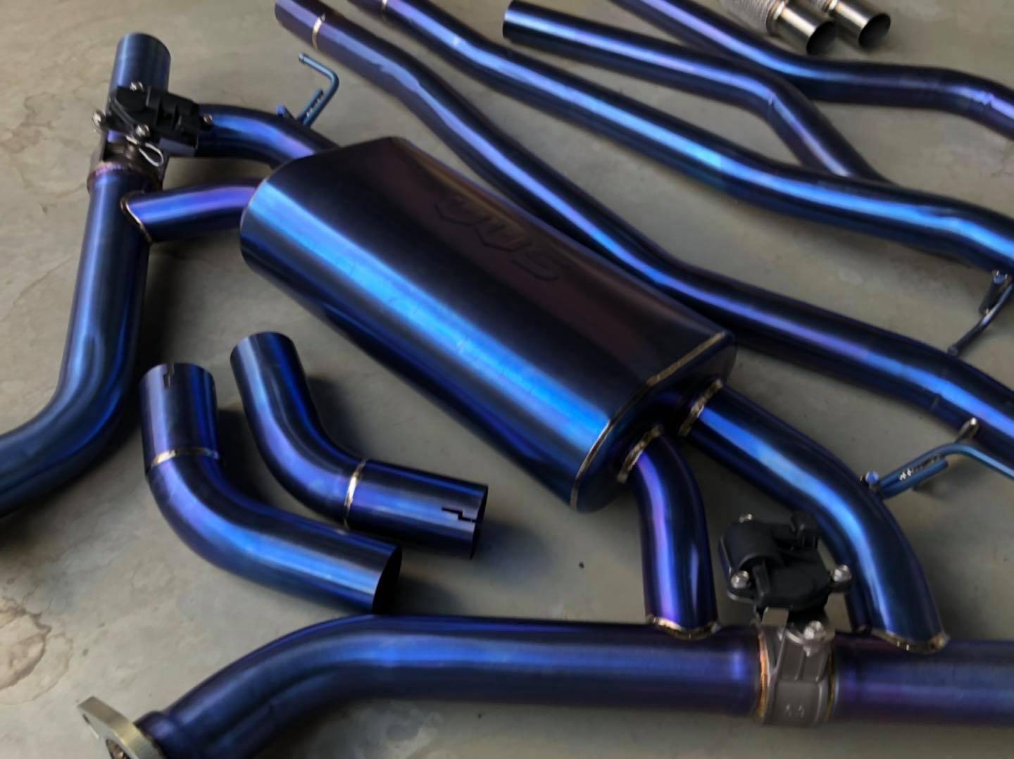 X253 C253 GLC43 VVS 排氣管 Downpipe 當派 全段 中尾段