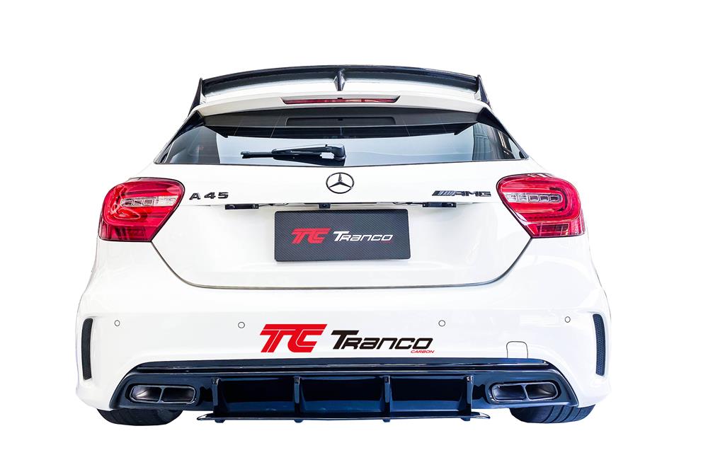 MA17619 <br> W176 新45 後下巴 亮黑 FOR AMG/A45保桿  <br>適用:AMG/A45保桿  <br>材質:ABS