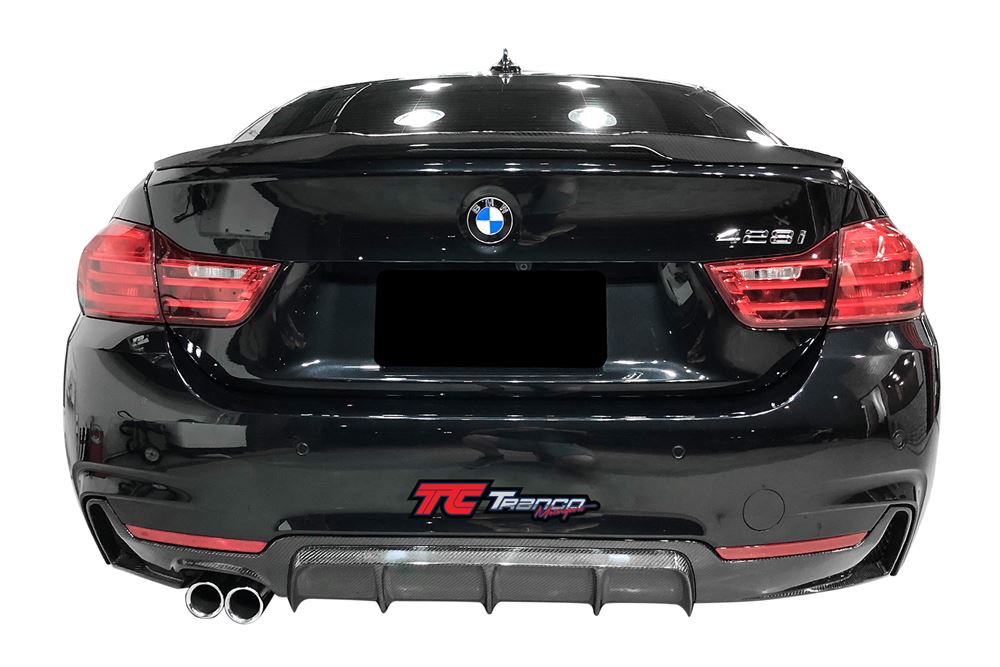 B43232 <BR>  F32/33/36 P 後下巴 (單邊雙出) FOR M 保桿 <BR>  適用:M SPORT/ M TECH保桿 <BR>  材質:碳纖維