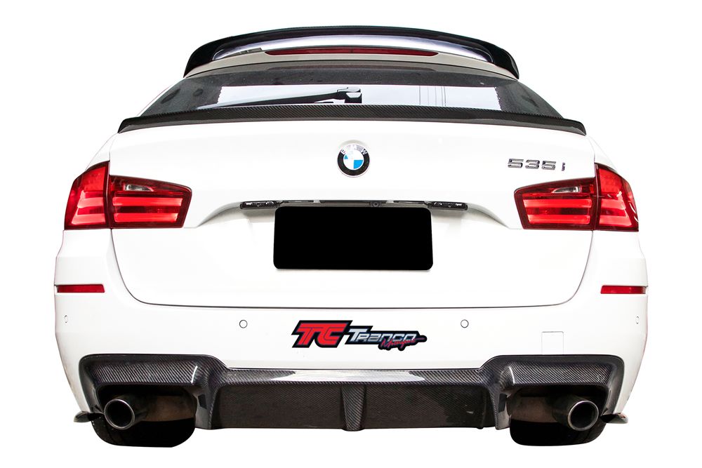 B51014<BR>F10/11 D 後下巴 (4出) FOR M5/M 保桿<BR>適用:M5/ M Sport / M tech保桿<BR>材質:碳纖維