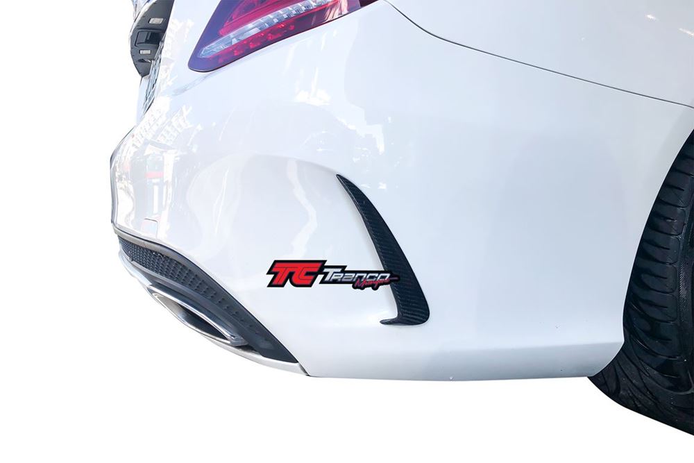 MC20510  <BR>W205 後保風刀 小版 AMG/C63保桿 <BR> 適用:AMG/C63保桿 <BR> 材質:碳纖維