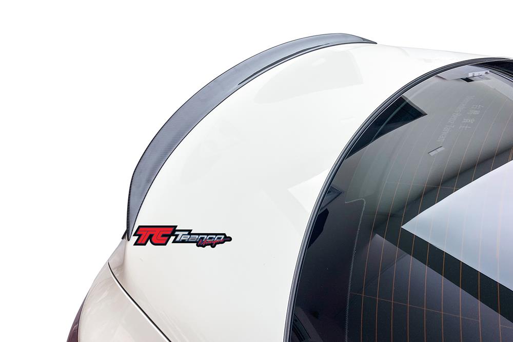 MCLA11739  <br>CLA C117 LCI 小改款 4門 45 AMG 尾翼  <br>適用:小改款 C117四門  <br>材質:碳纖維