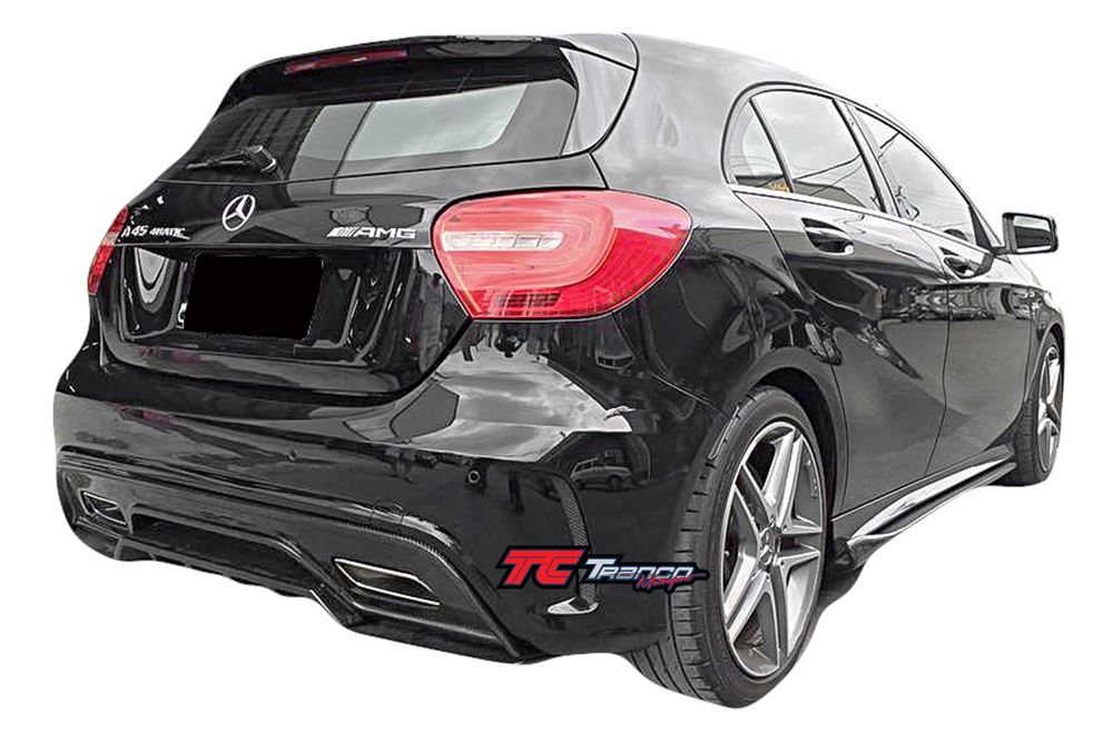 MA17607 <br> W176 R 後下巴 AMG/A45保桿  <br>適用:AMG/A45保桿 <br> 材質:碳纖維