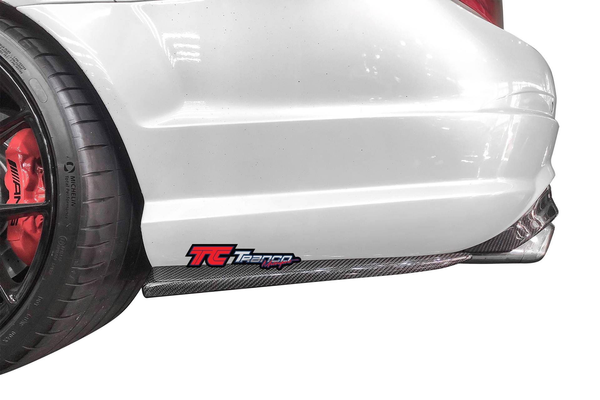 W204 改款前 後保定風翼 AMG C63保