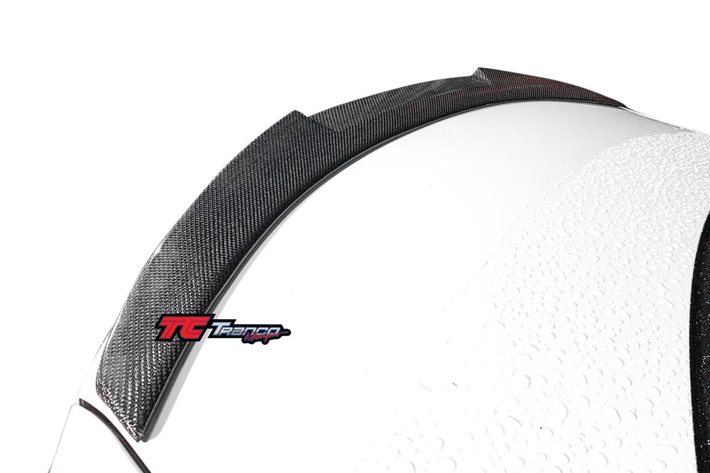 B33034 <BR> F80 M3 M4 尾翼 大版 <BR> 適用:F80 M3<BR>  材質:碳纖維