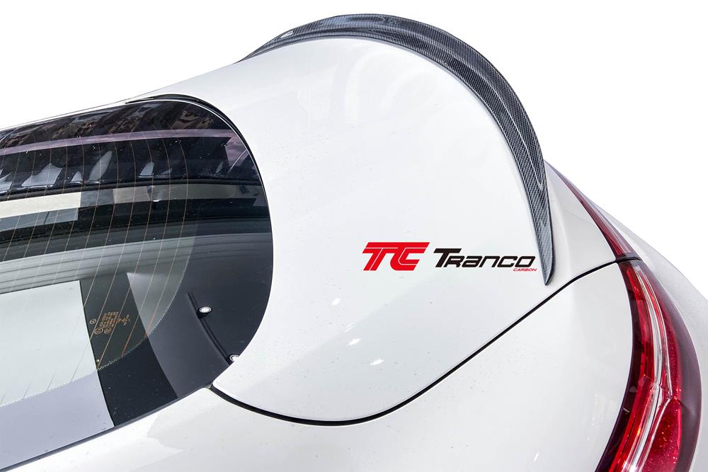 MC21314 <BR>  W238 2門 A 尾翼  <BR> 適用:W238雙門 <BR>  材質:碳纖維