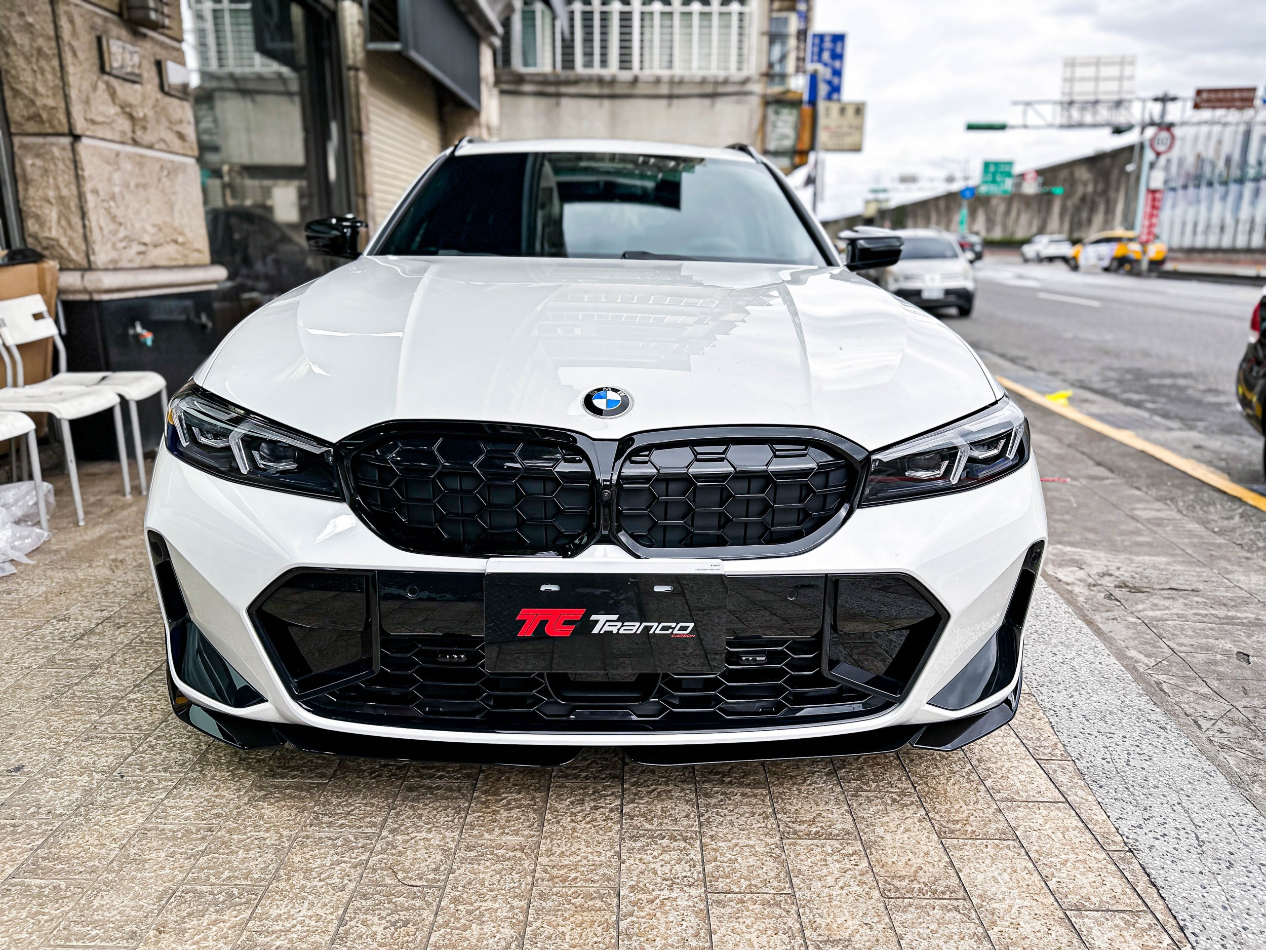 G20 G21 LCI P 亮黑 前下巴