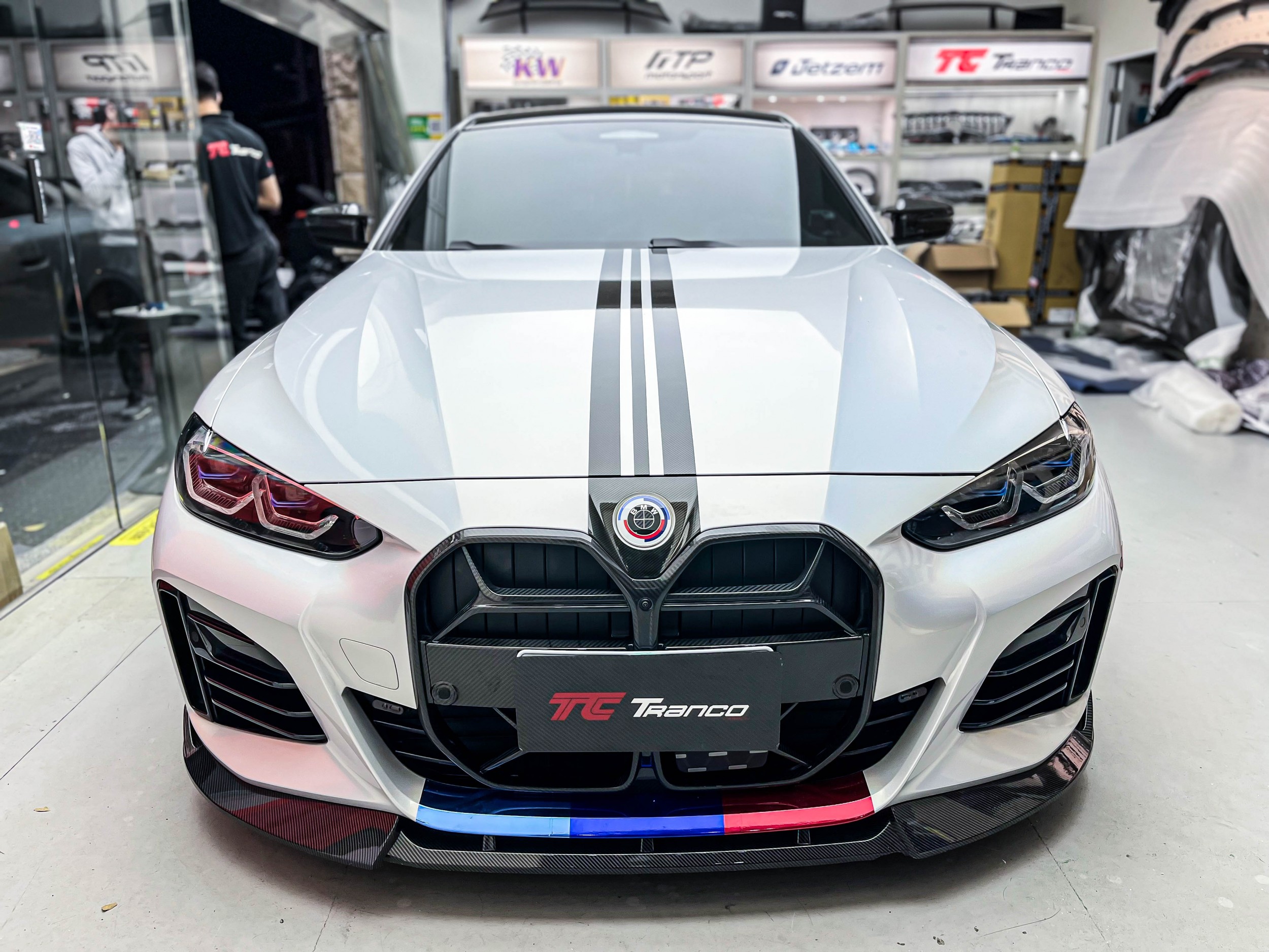 G26 CSL 碳纖維 水箱罩