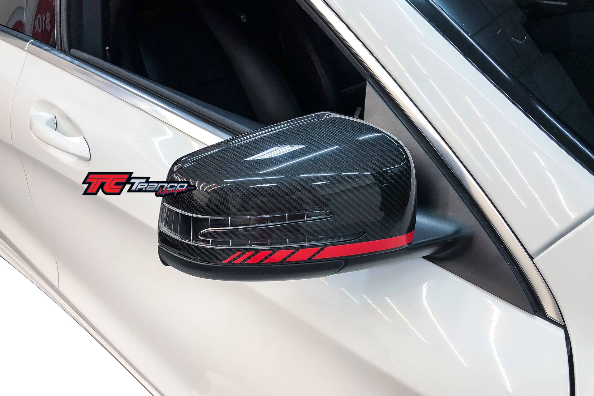 W204 後視鏡蓋 替換式 E 紅邊