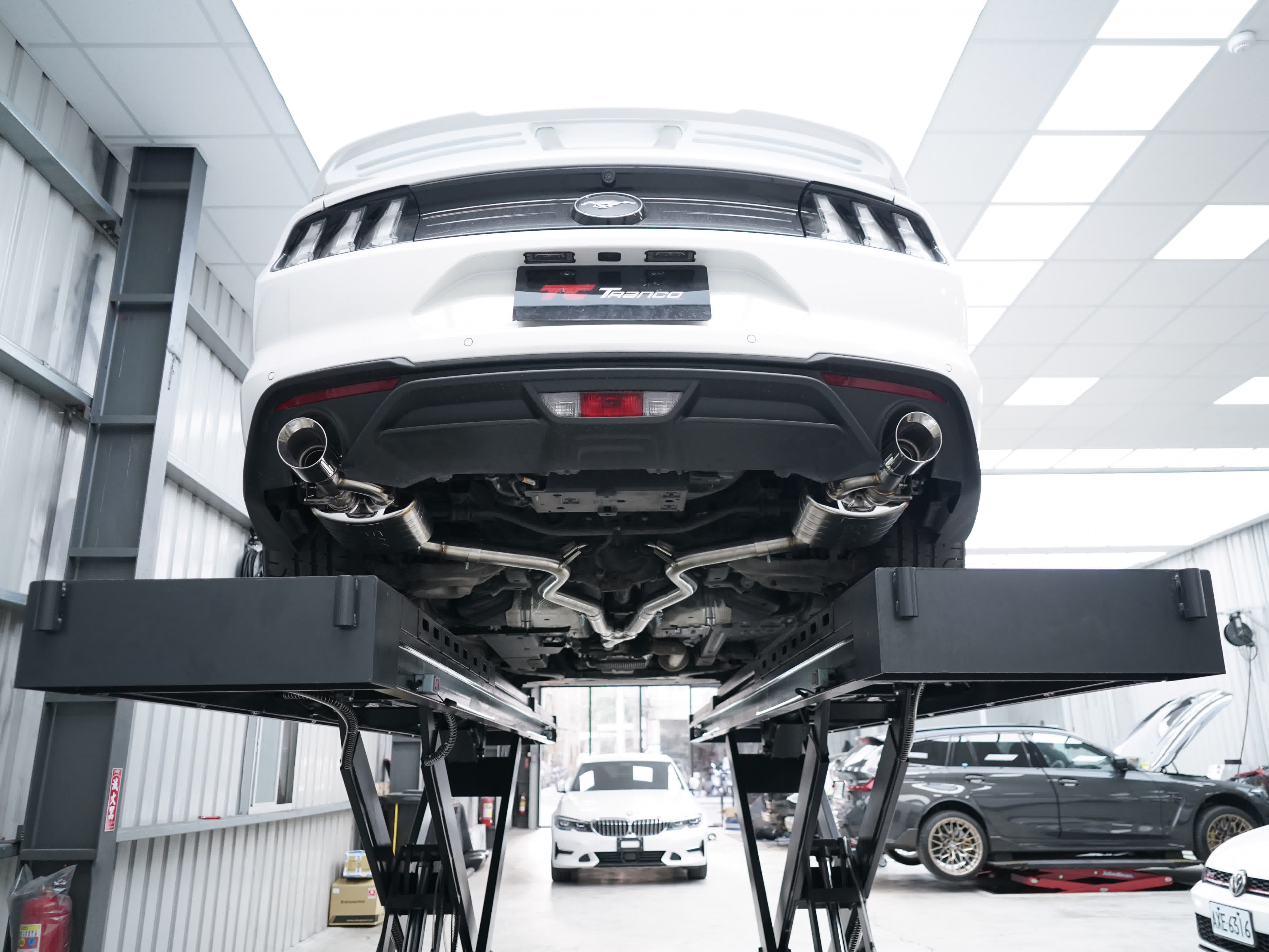 福特 Ford 野馬 Mustang VVS中尾段排氣管