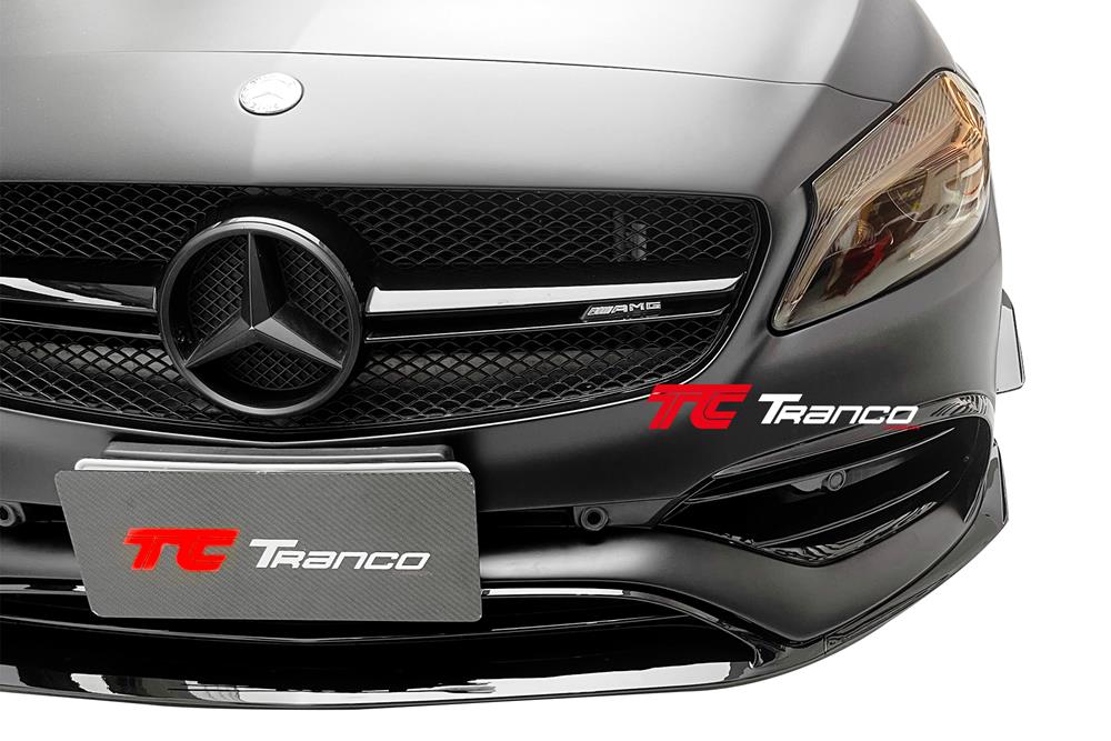 MA17602 <br> W176 LCI 小改款 45 前下巴+風刀 (7件式) 亮黑 AMG/A45保桿  <br>適用:小改款 AMG/A45保桿<br>  材質:ABS