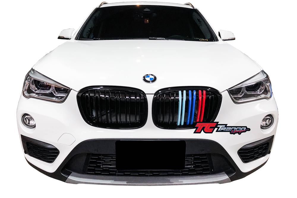 BX14807 <br>  F48 X1 雙槓 亮黑 三色 水箱罩 鼻頭 <br>  適用:F48 X1  <br> 材質:ABS