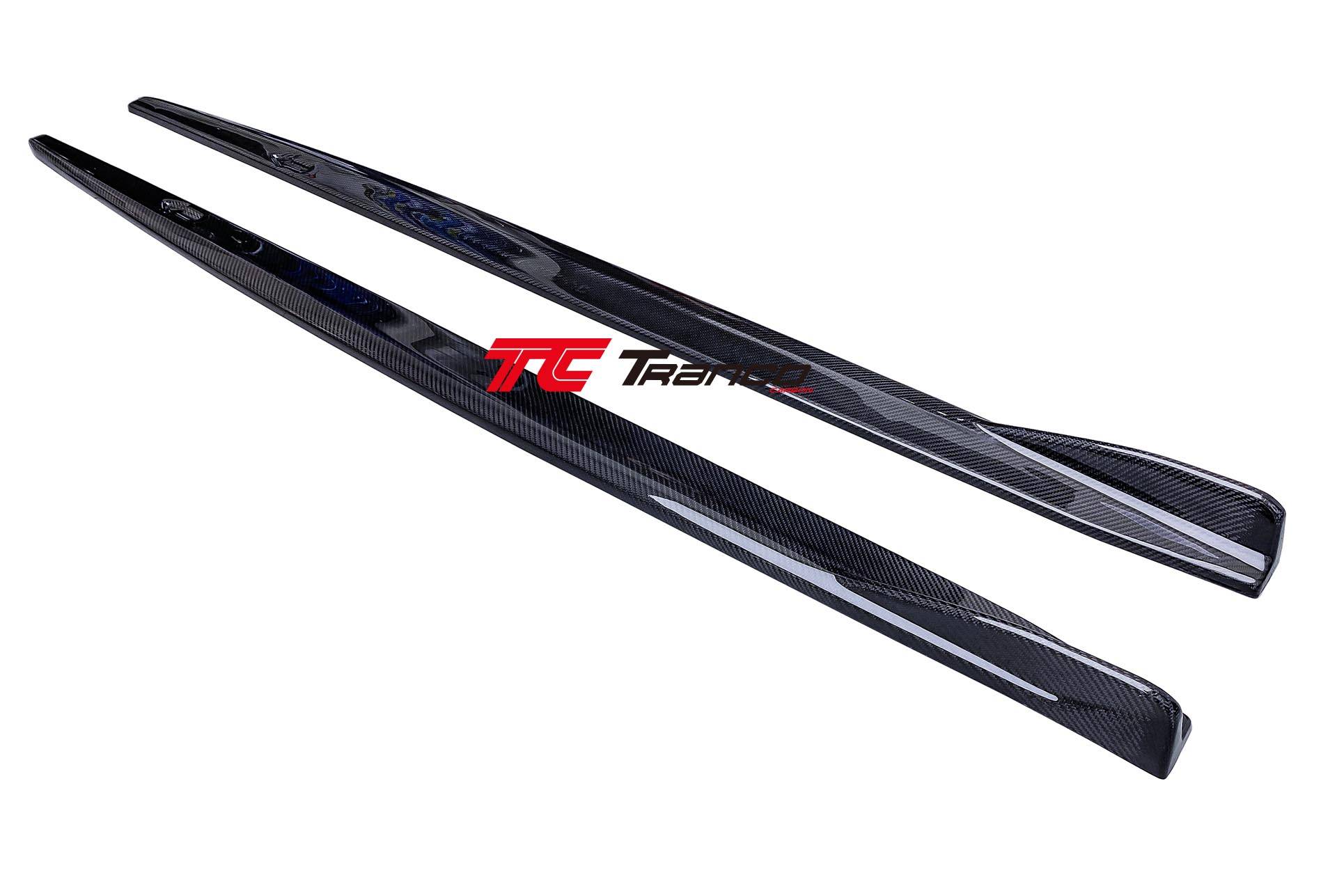 BMW F44 M 碳纖維側裙定風翼