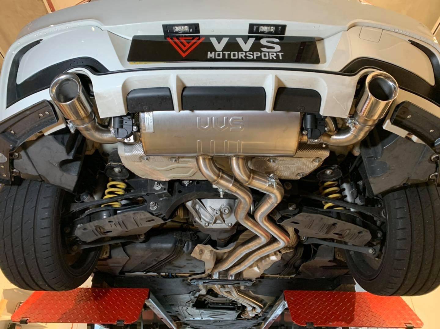 F20 F21 3.0T VVS 排氣管 Downpipe當派 全段 中尾段