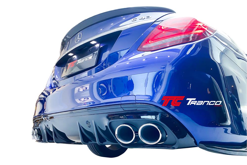 MC20549  <BR>W205 LCI 小改款 C43 後下巴總成 AMG保桿  <BR>適用:AMG保桿  <BR>材質:ABS